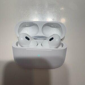 Apple White airbud Headphones